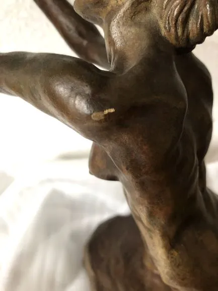 Camille Claudel réparation coup